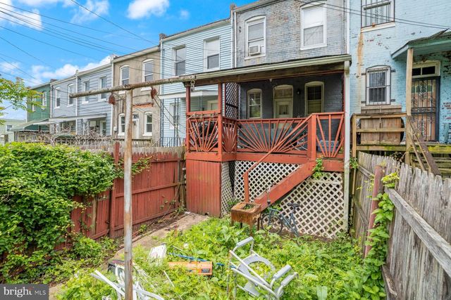 2810 ELLICOTT DR, Baltimore, MD 21216
