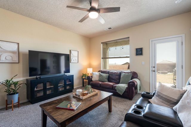 772 Amatista Loop, Rio Rancho, NM 87124