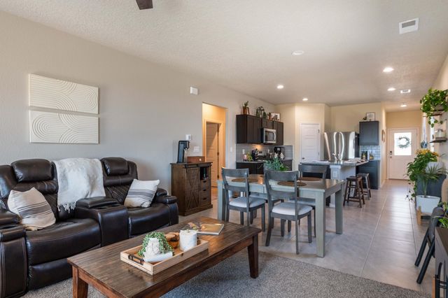 772 Amatista Loop, Rio Rancho, NM 87124