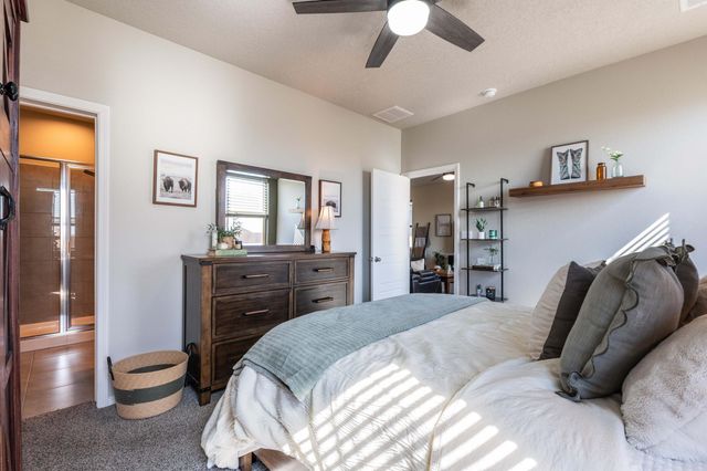 772 Amatista Loop, Rio Rancho, NM 87124