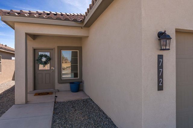 772 Amatista Loop, Rio Rancho, NM 87124