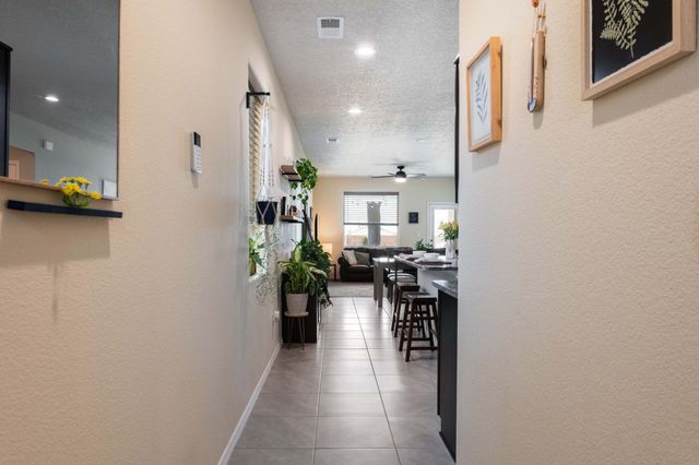 772 Amatista Loop, Rio Rancho, NM 87124