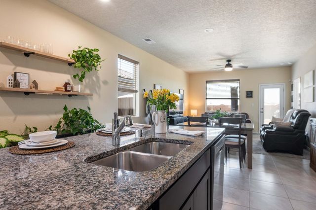 772 Amatista Loop, Rio Rancho, NM 87124