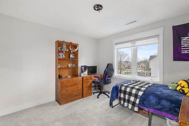 15899 Boston Parkway, Clive, IA 50325