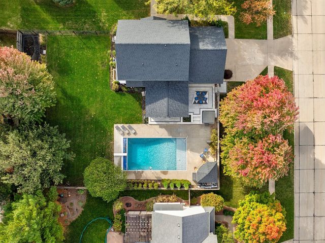 15899 Boston Parkway, Clive, IA 50325