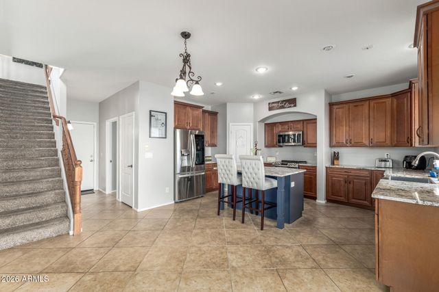 586 E BAKER Drive, San Tan Valley, AZ 85140