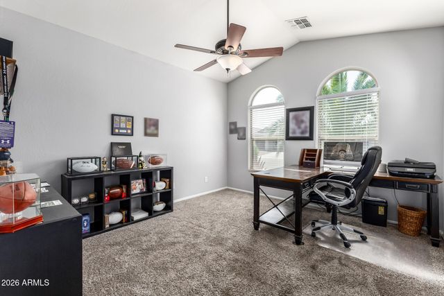 586 E BAKER Drive, San Tan Valley, AZ 85140