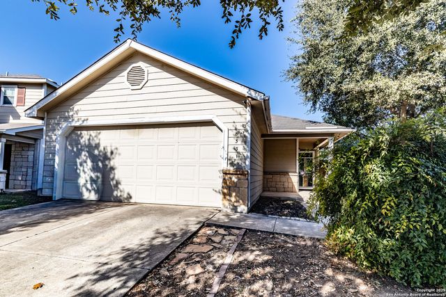 8331 Deer Creek Run, San Antonio, TX 78254