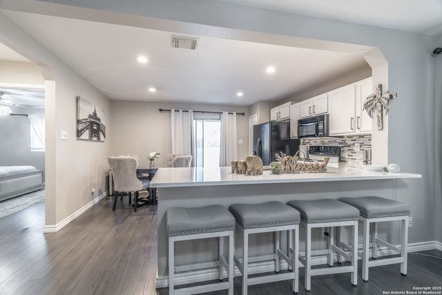 8331 Deer Creek Run, San Antonio, TX 78254