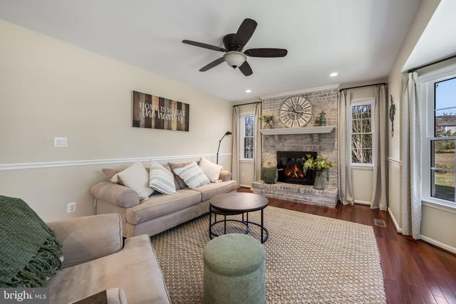 8504 SILVERDALE RD, Lorton, VA 22079