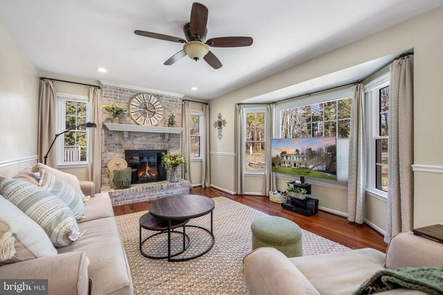 8504 SILVERDALE RD, Lorton, VA 22079