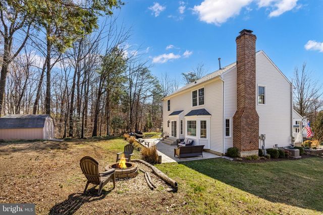 8504 SILVERDALE RD, Lorton, VA 22079