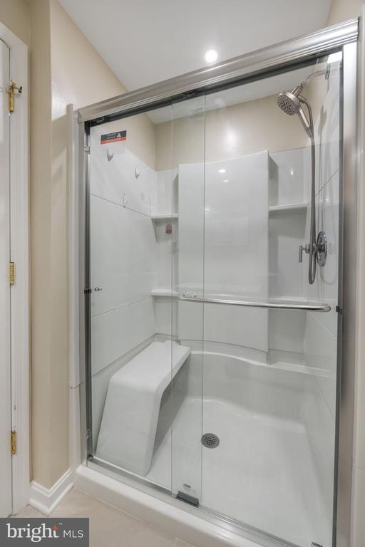 Image 38 of property listing at 8504 SILVERDALE RD, Lorton, VA 22079