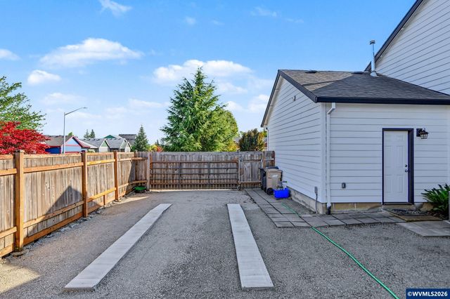 3183 NE Heather Ct, Albany, OR 97321