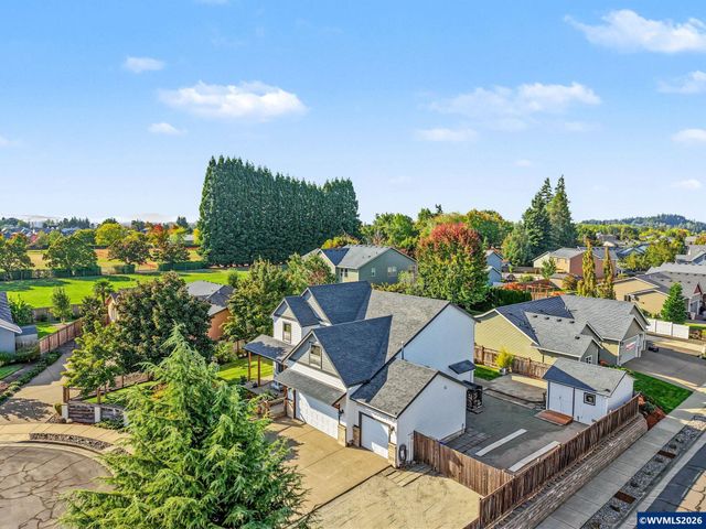 3183 NE Heather Ct, Albany, OR 97321