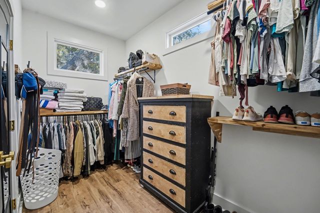 236 Brown Pelican Loop, Pawleys Island, SC 29585