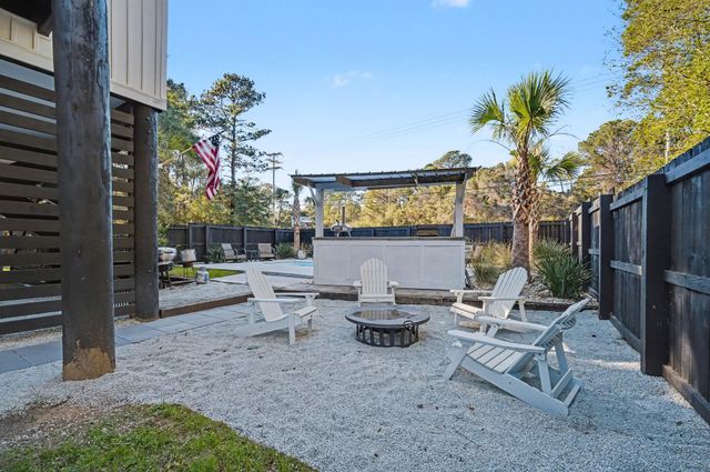 236 Brown Pelican Loop, Pawleys Island, SC 29585