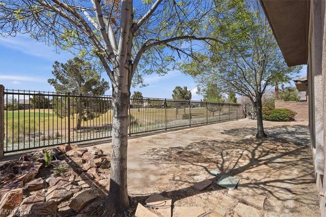 7267 Bugler Swan Way, North Las Vegas, NV 89084