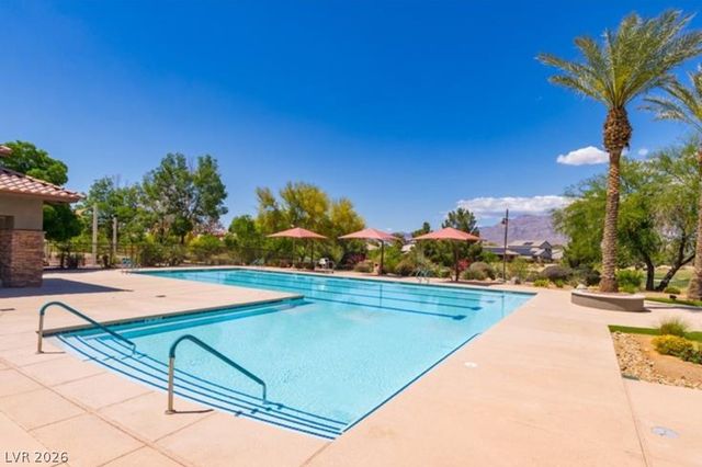 7267 Bugler Swan Way, North Las Vegas, NV 89084