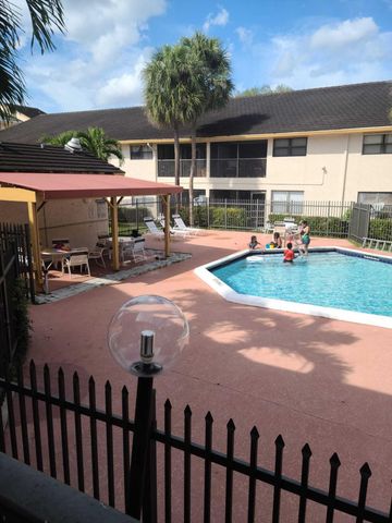 2977 NW Riverside Drive 202, Coral Springs, FL 33065