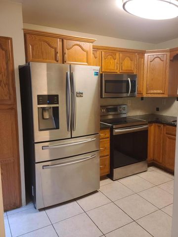 2977 NW Riverside Drive 202, Coral Springs, FL 33065