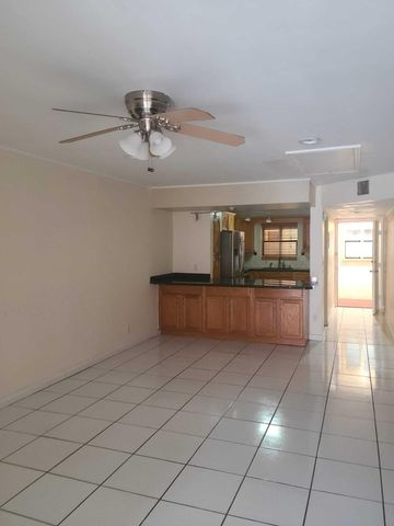 2977 NW Riverside Drive 202, Coral Springs, FL 33065