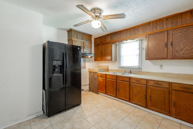 2115 Delano Drive, Chattanooga, TN 37406