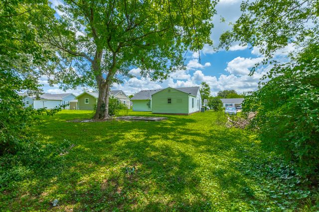 2115 Delano Drive, Chattanooga, TN 37406