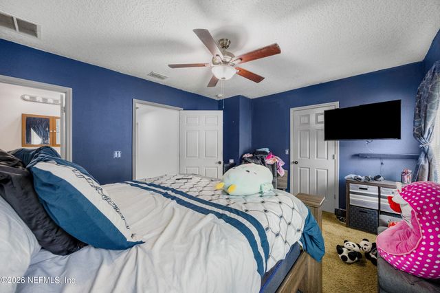 363 ROBERTS Street N, Green Cove Springs, FL 32043