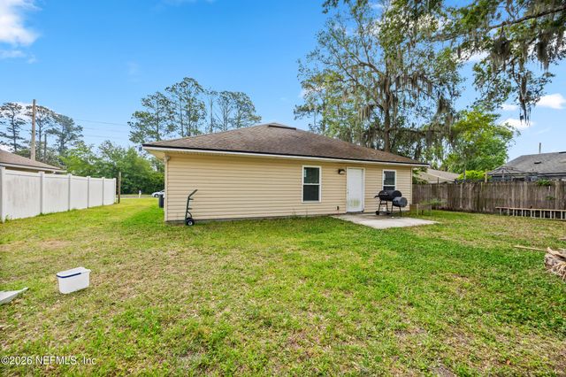 363 ROBERTS Street N, Green Cove Springs, FL 32043