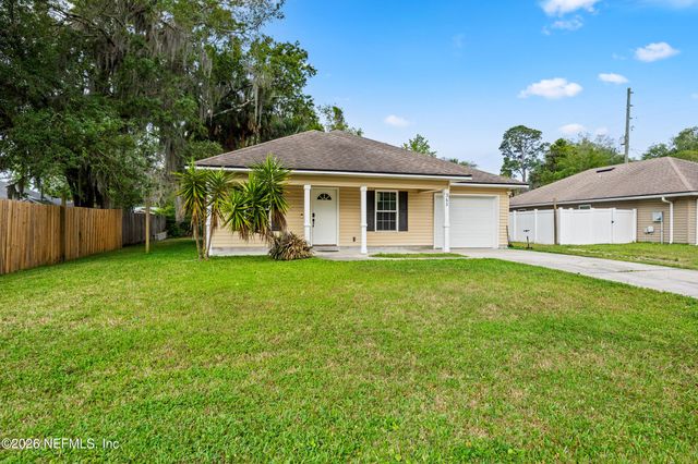 363 ROBERTS Street N, Green Cove Springs, FL 32043
