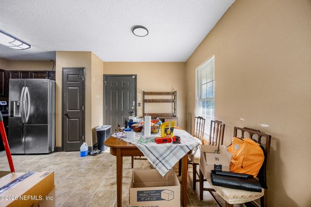 363 ROBERTS Street N, Green Cove Springs, FL 32043