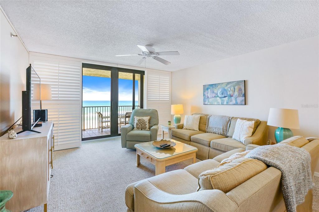 Image 18 of property listing at 6727 TURTLEMOUND ROAD 318, New Smyrna Beach, FL 32169