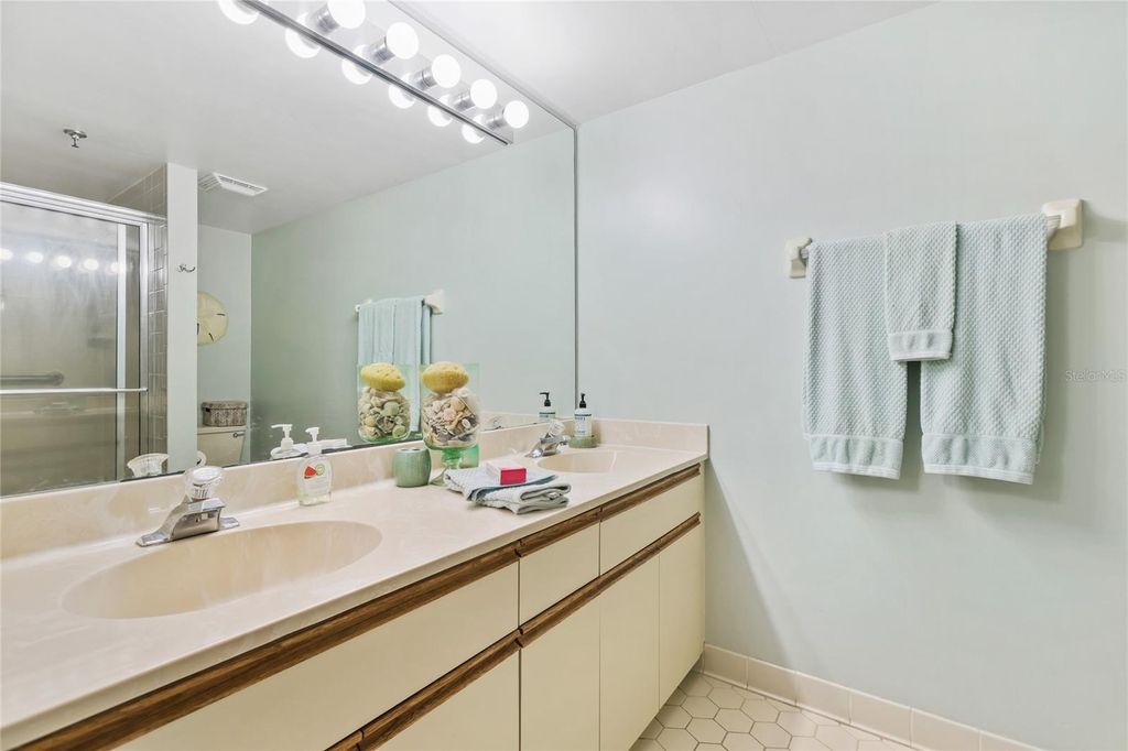 Image 28 of property listing at 6727 TURTLEMOUND ROAD 318, New Smyrna Beach, FL 32169