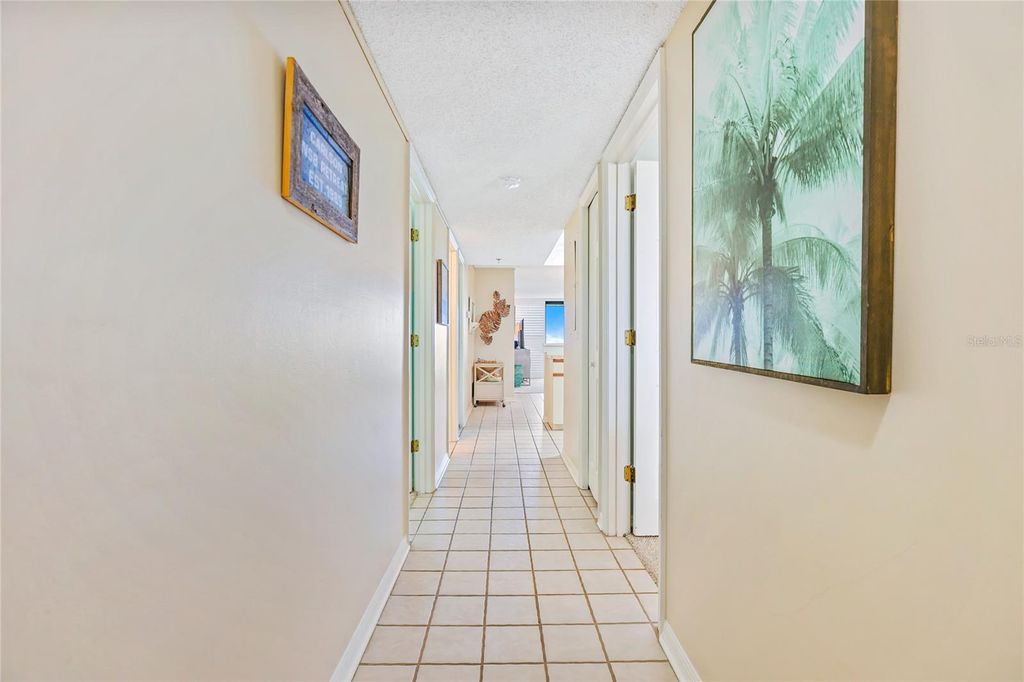 Image 5 of property listing at 6727 TURTLEMOUND ROAD 318, New Smyrna Beach, FL 32169