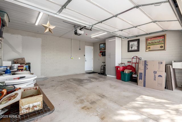 10316 W SALEM Drive, Sun City, AZ 85351