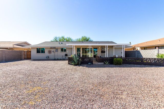 10316 W SALEM Drive, Sun City, AZ 85351