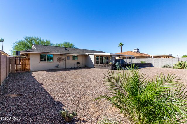10316 W SALEM Drive, Sun City, AZ 85351