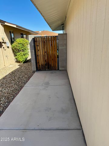 10316 W SALEM Drive, Sun City, AZ 85351