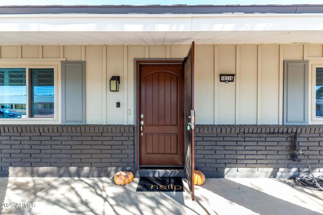 10316 W SALEM Drive, Sun City, AZ 85351