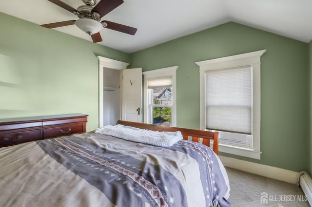 406 Glenmary Avenue, Middletown, NJ 07737