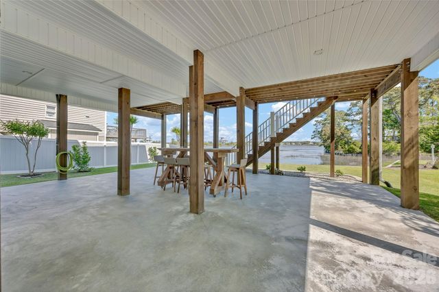 6308 E Yacht Drive, Oak Island, NC 28465