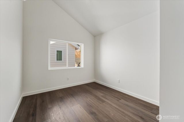 413 E Okanogan Avenue, Chelan, WA 98816