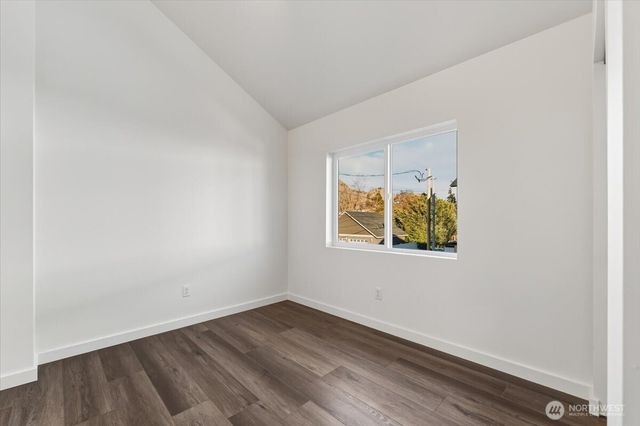 413 E Okanogan Avenue, Chelan, WA 98816