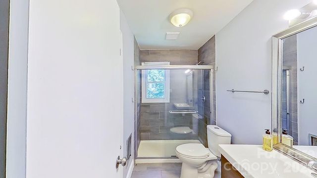 3420 Craig Avenue, Charlotte, NC 28211