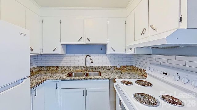 3420 Craig Avenue, Charlotte, NC 28211