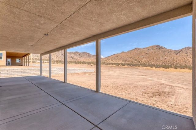 19707 Roanoke Road, Apple Valley, CA 92307