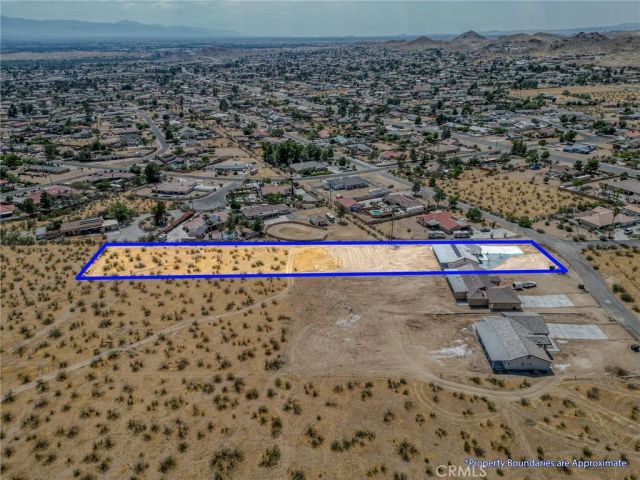 19707 Roanoke Road, Apple Valley, CA 92307