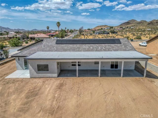 19707 Roanoke Road, Apple Valley, CA 92307