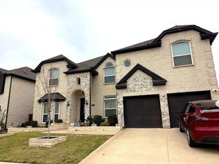 6401 Everest Drive, Aubrey, TX 76227